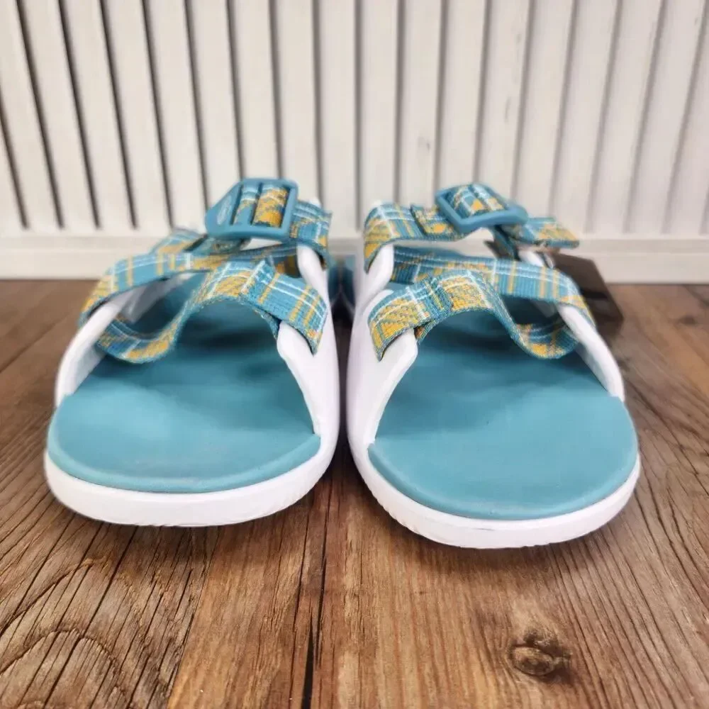 Chaco Chillos Sandals Kids Size 5 M Court Porcelain White Slip On Beach Comfort